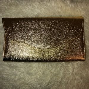 Gold large clutch 💎✨✨✨